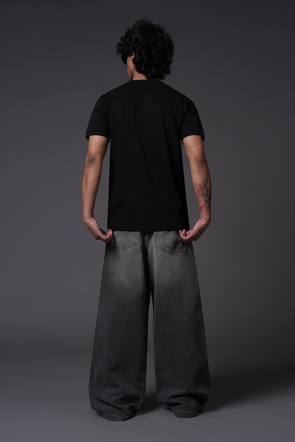 Kaalvaish Classic T-shirt